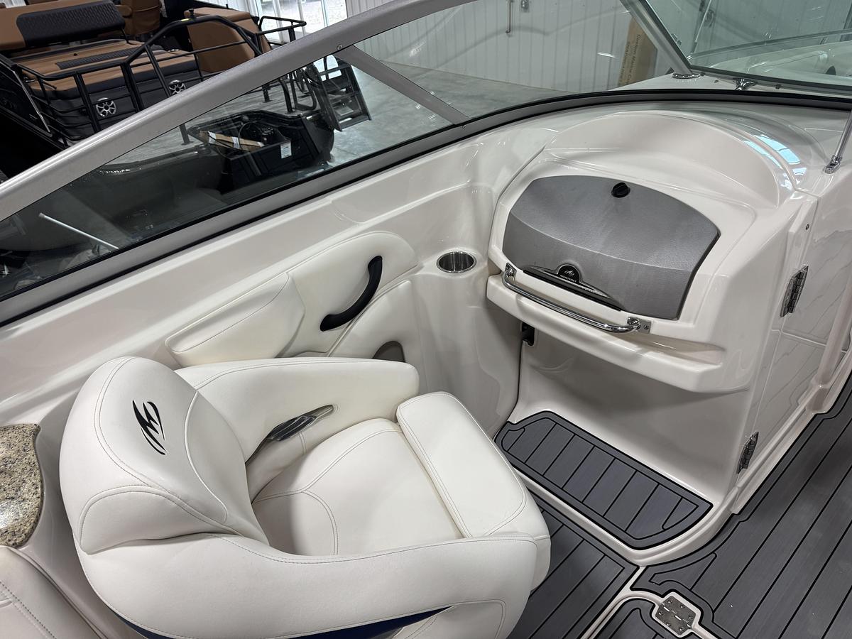 Used 2008 Monterey 254 FS