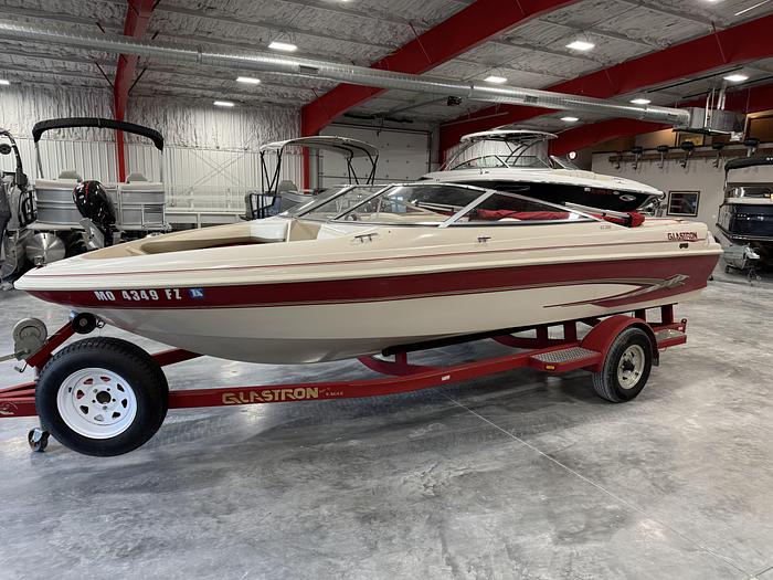 Used 1998 Glasstron 205 BR