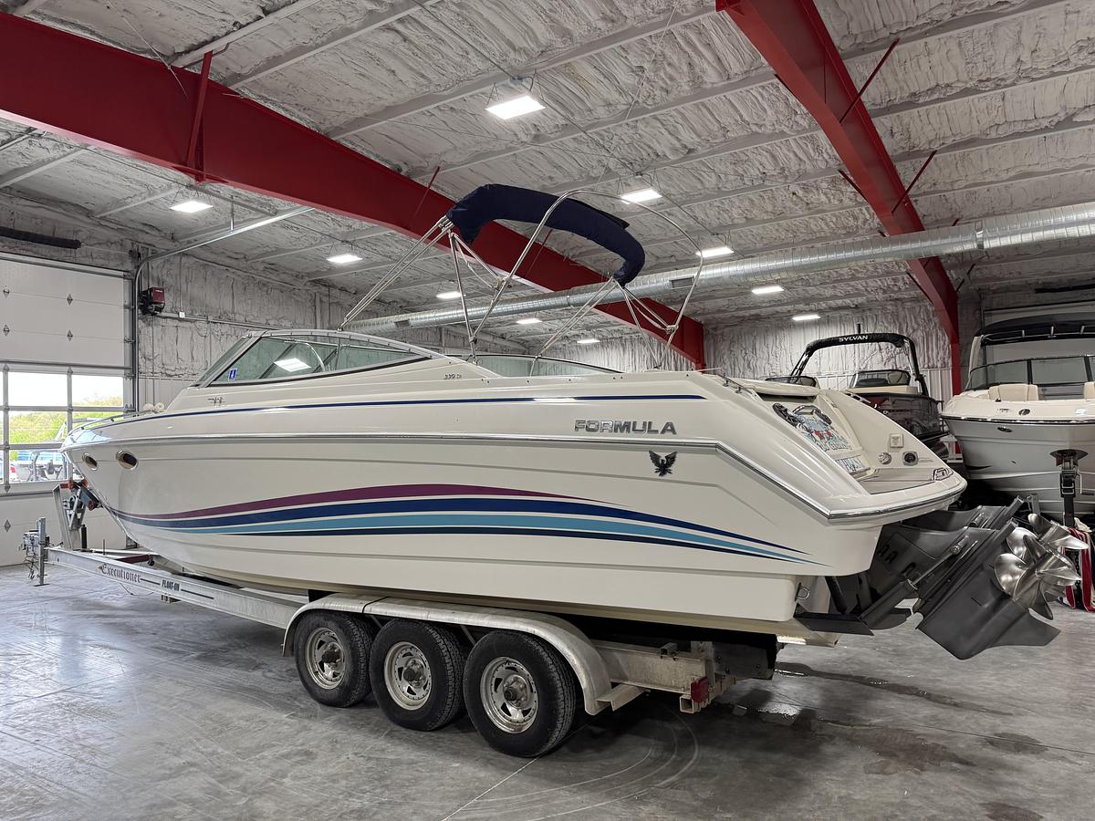 Used 1998 Formula 330 SS