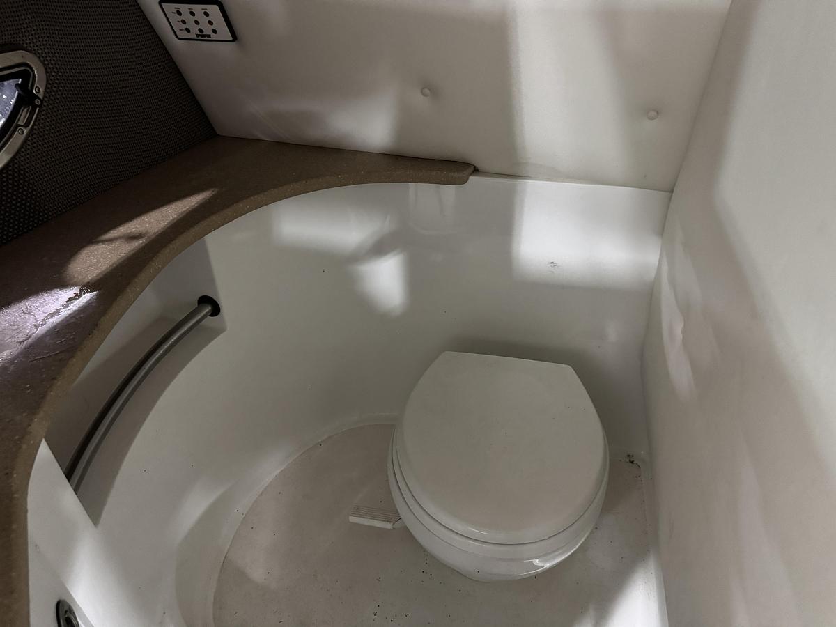 Used 2007 Cobalt 302 BR