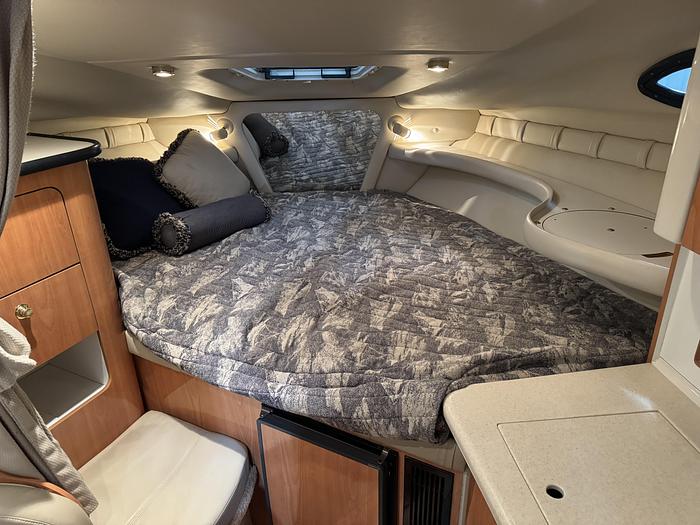 Used 2000 Regal 2760 Commodore