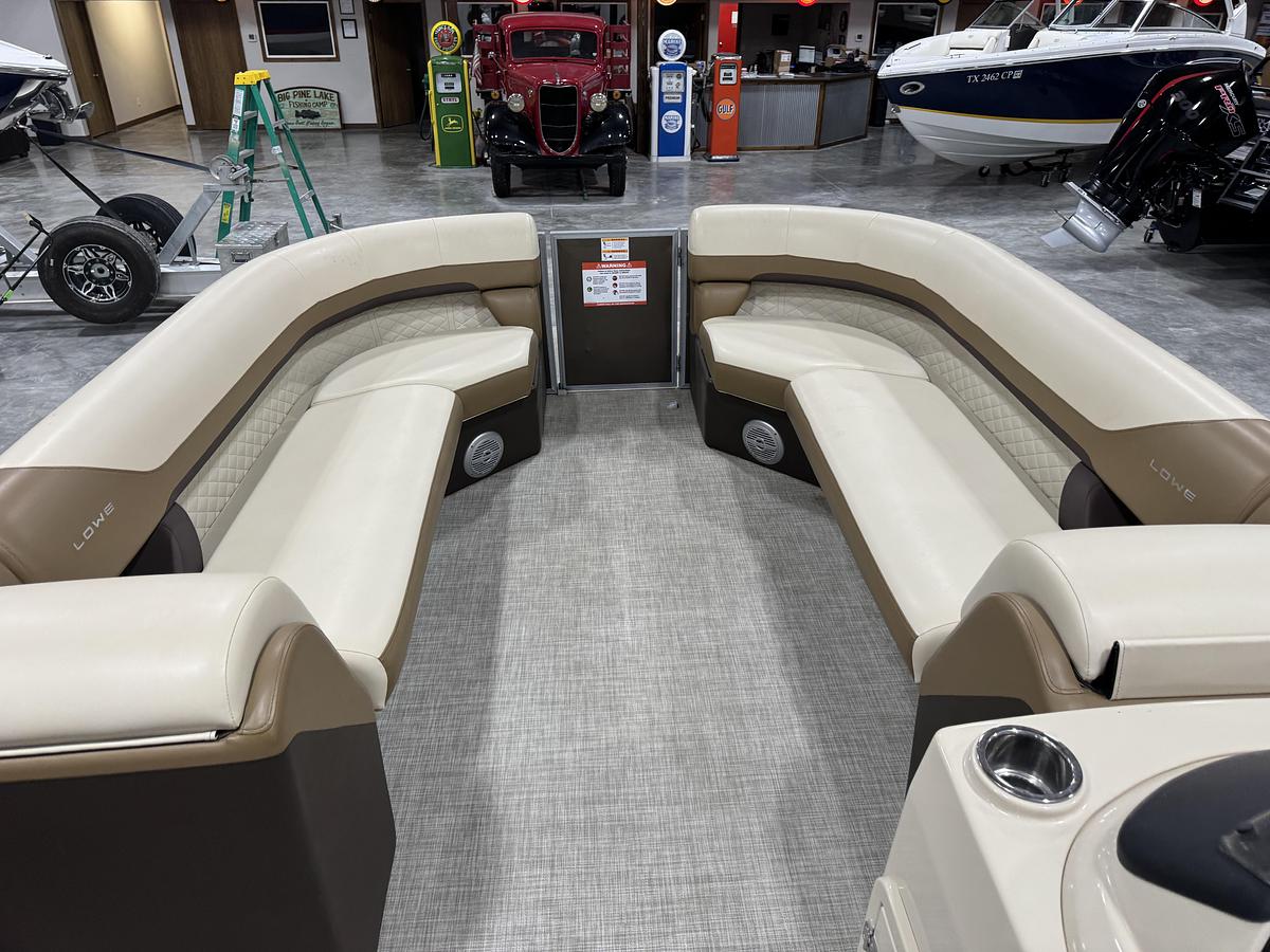 Used 2023 Lowe 270 SS