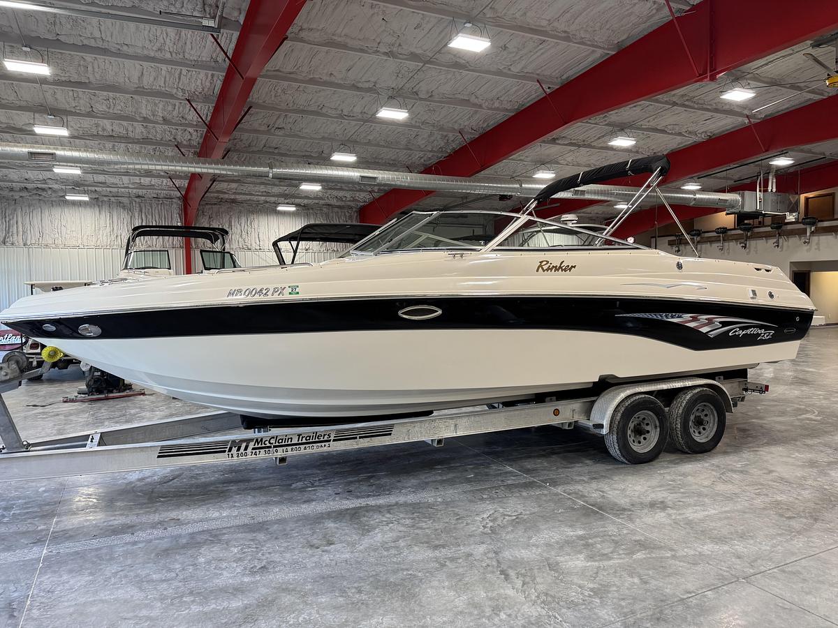 Used 2004 Rinker 282 BR