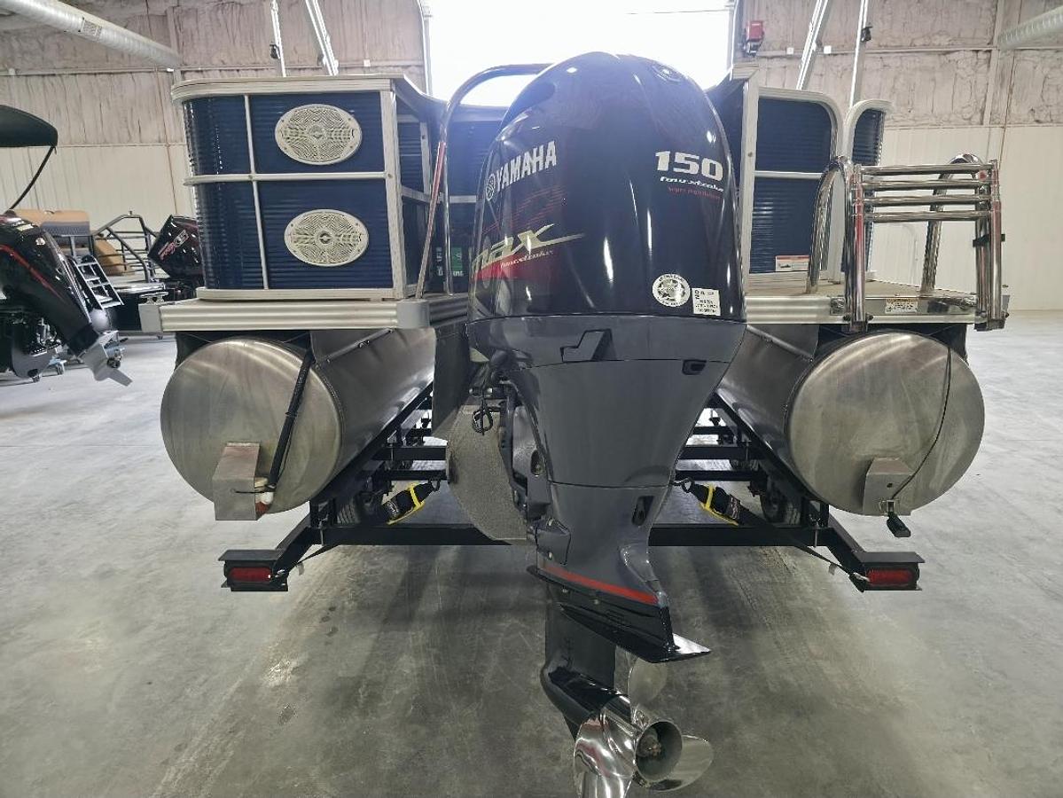Used 2018 Manitou Aurora 22 LE