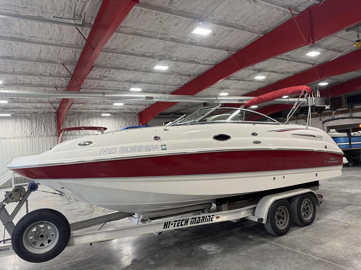 Used 2006 Chaparral 254 Sunesta