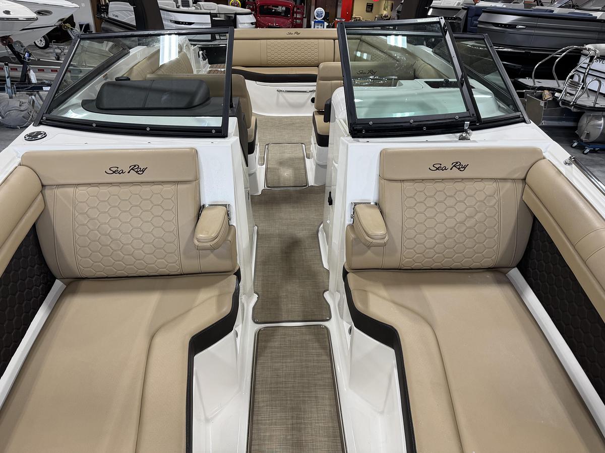 Used 2018 Sea Ray 270 SDX