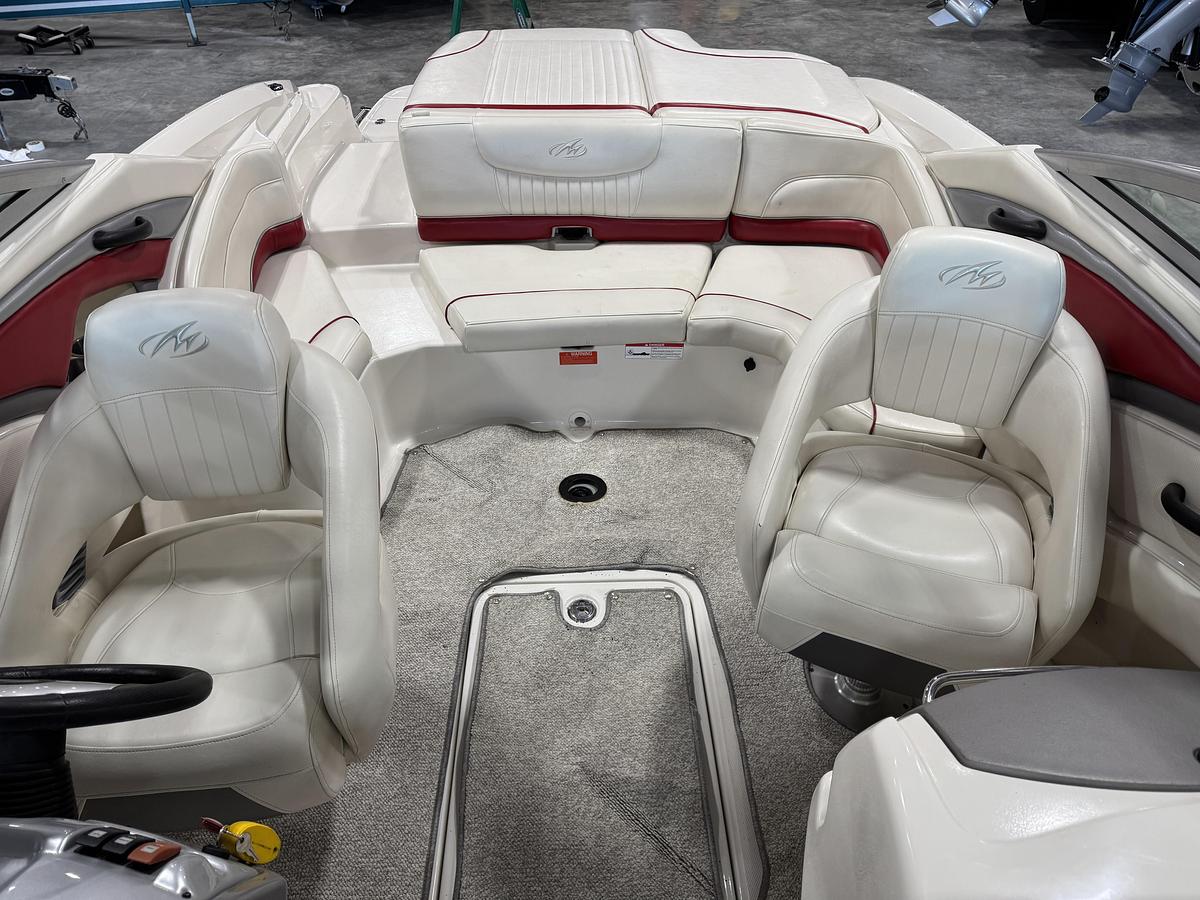 Used 2006 Monterey 234 FS