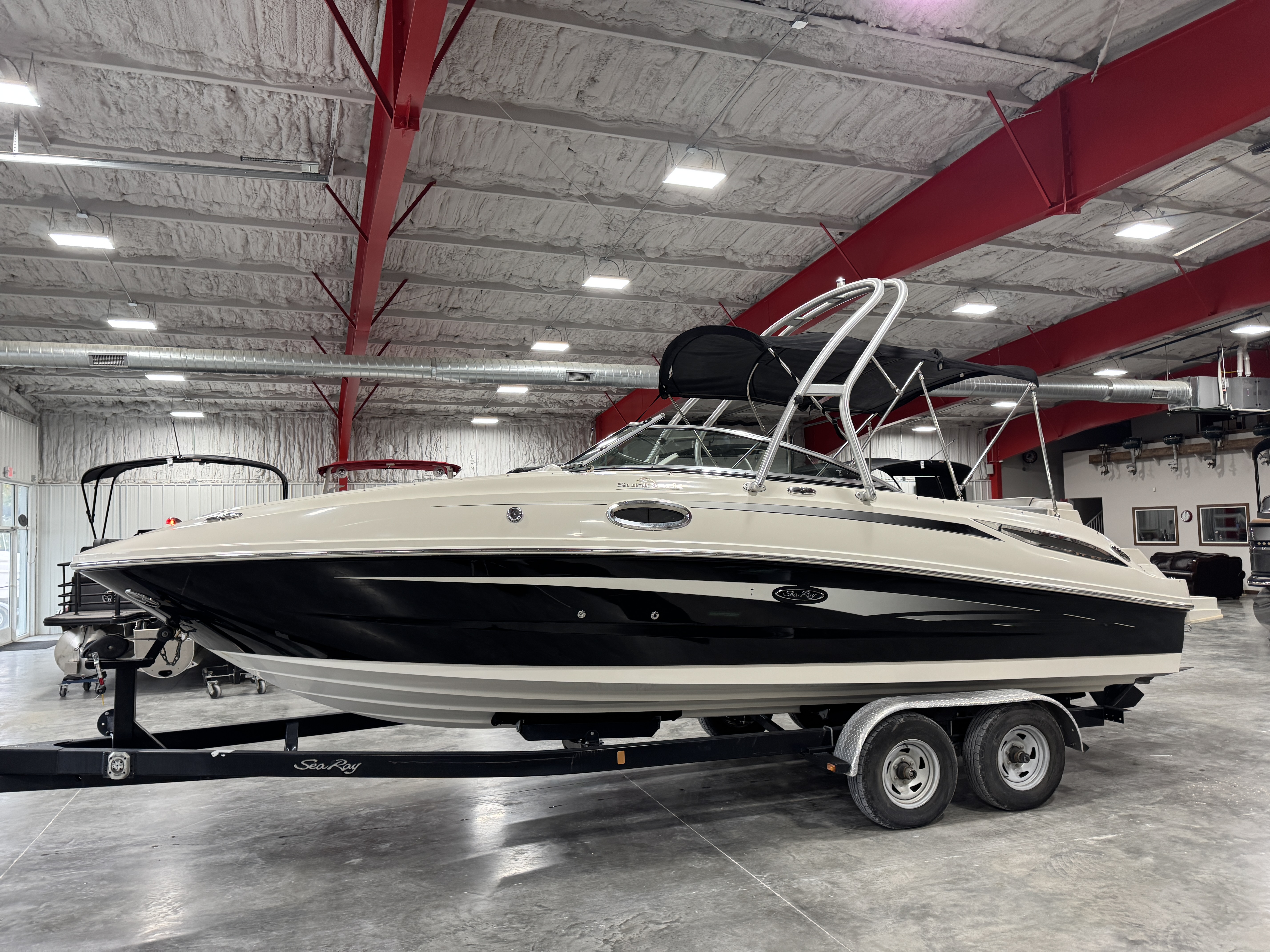 Used 2010 Sea Ray 260 Sundeck