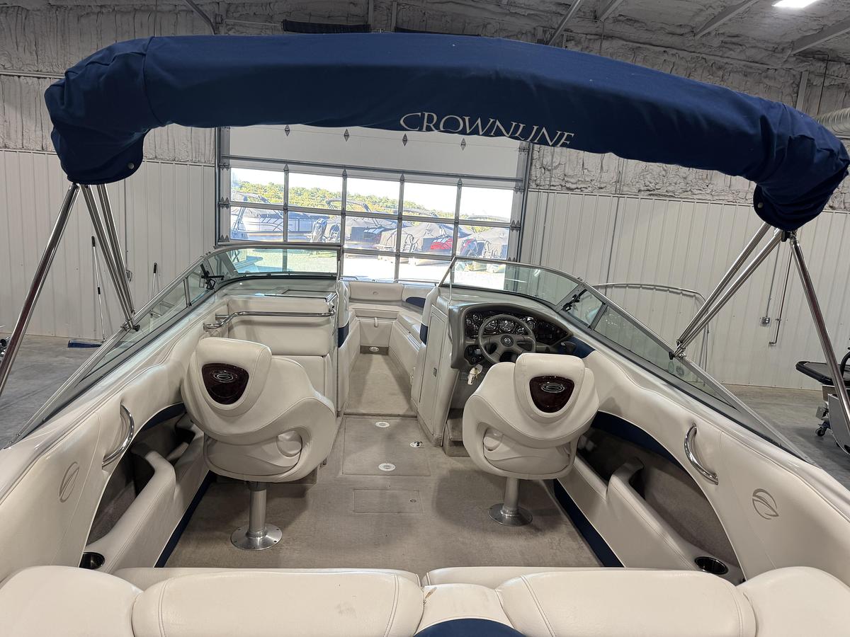 Used 2004 Crownline 266 BR