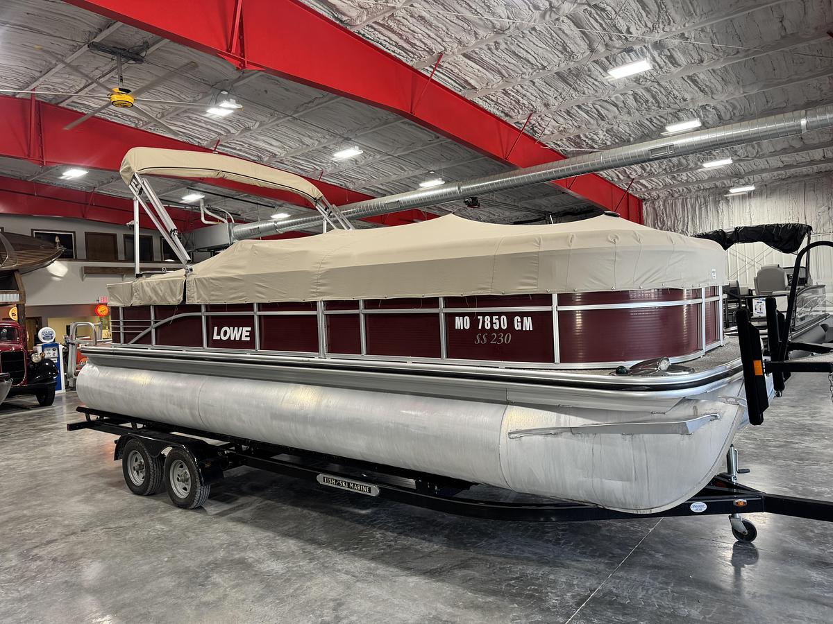 Used Lowe 230 SS