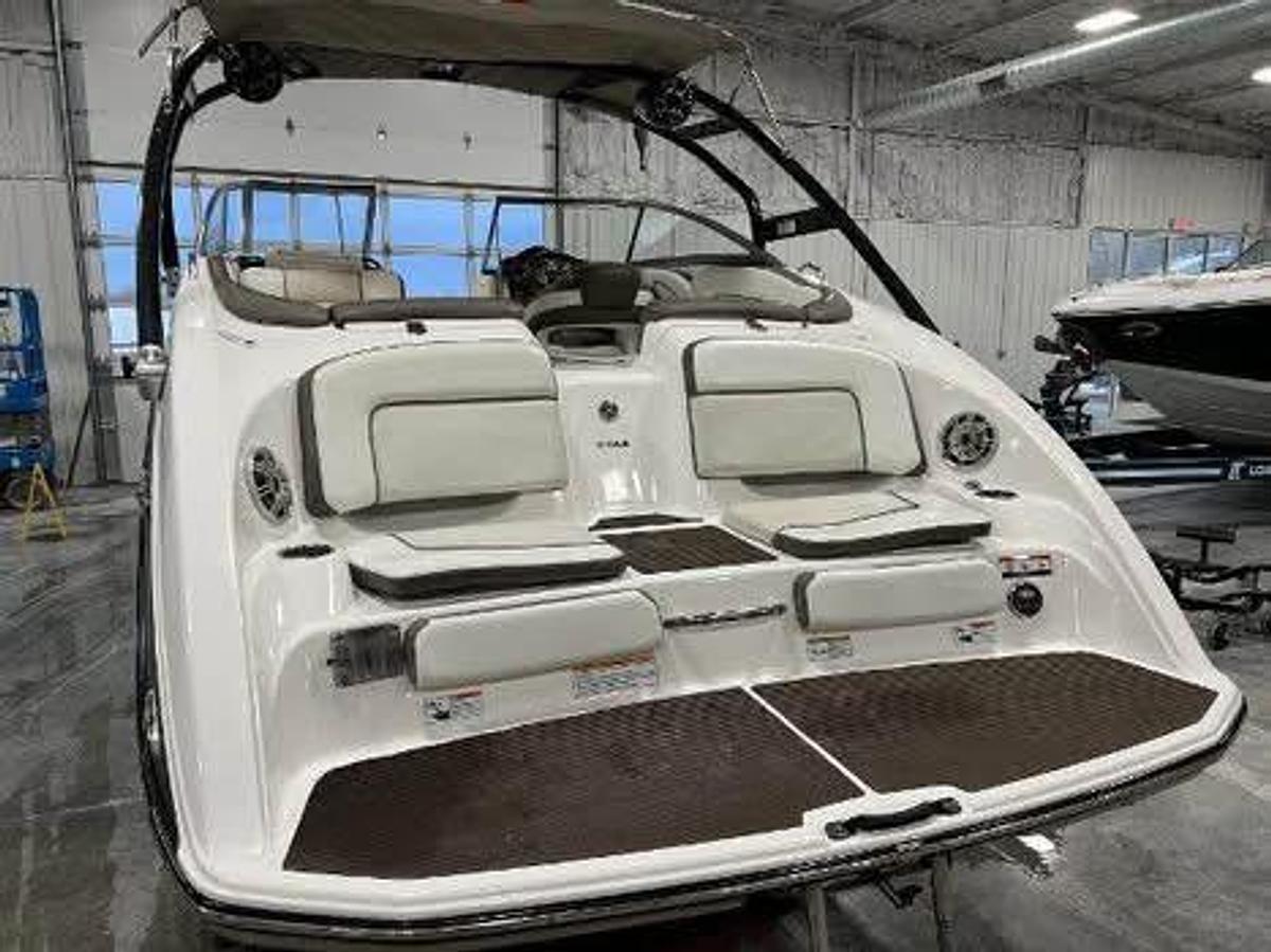 Used 2013 Yamaha 242 Limited