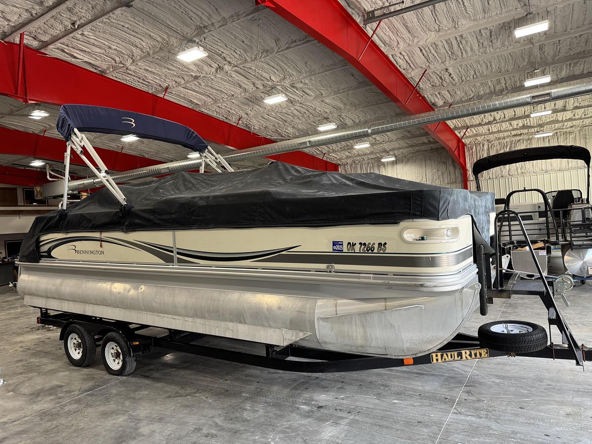 Used 2007 Bennington 2257 RFS