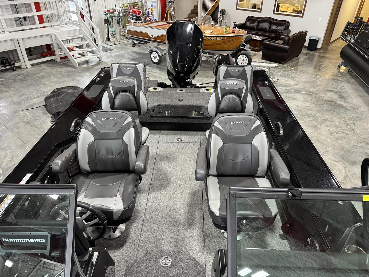 Used 2024 Lund 2075 Pro Vee