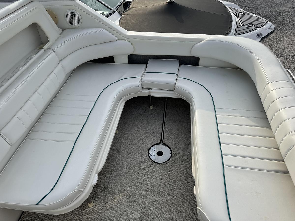 Used 1994 Sea Ray 300 Sundancer