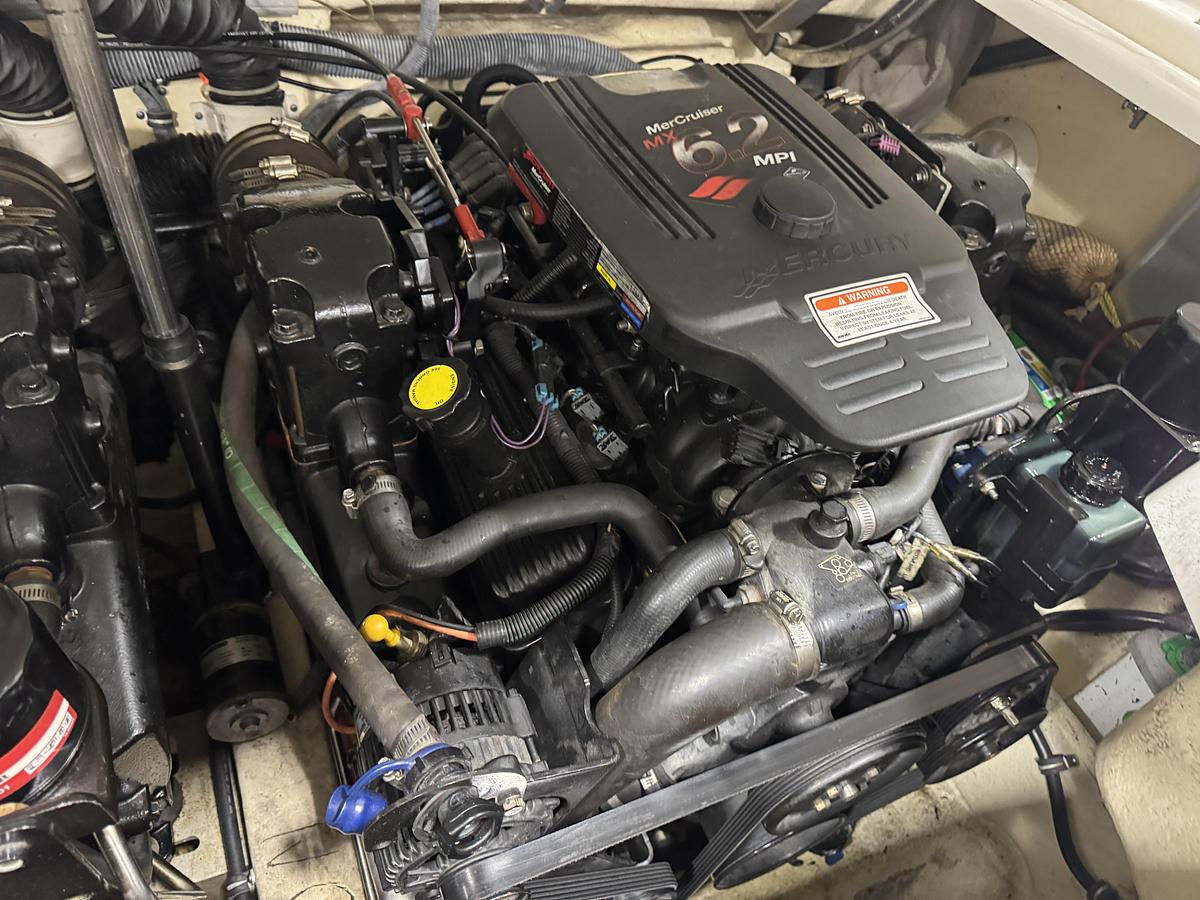 Used 2005 Formula 280 BR