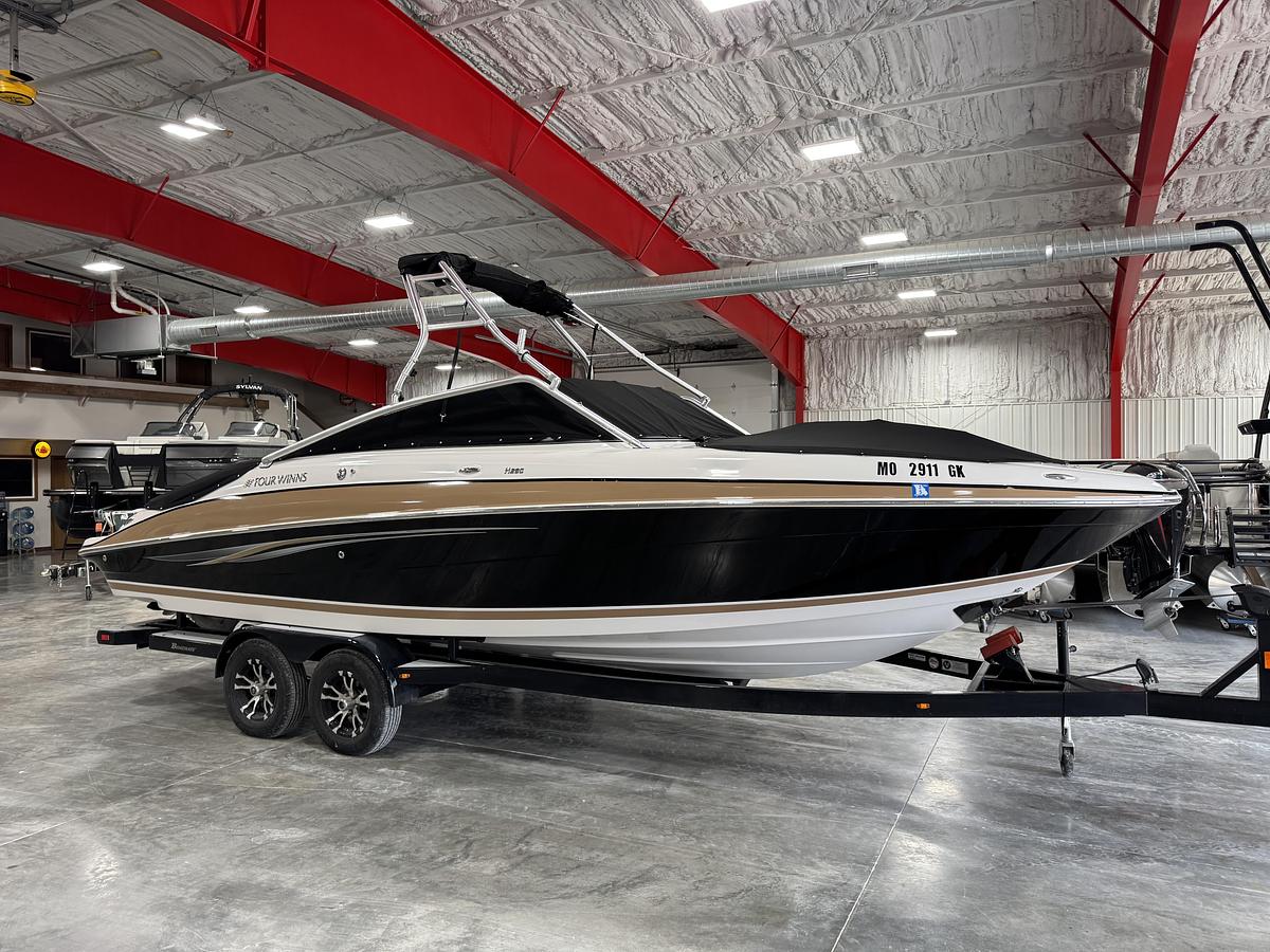 Used 2009 Four Winns H-260