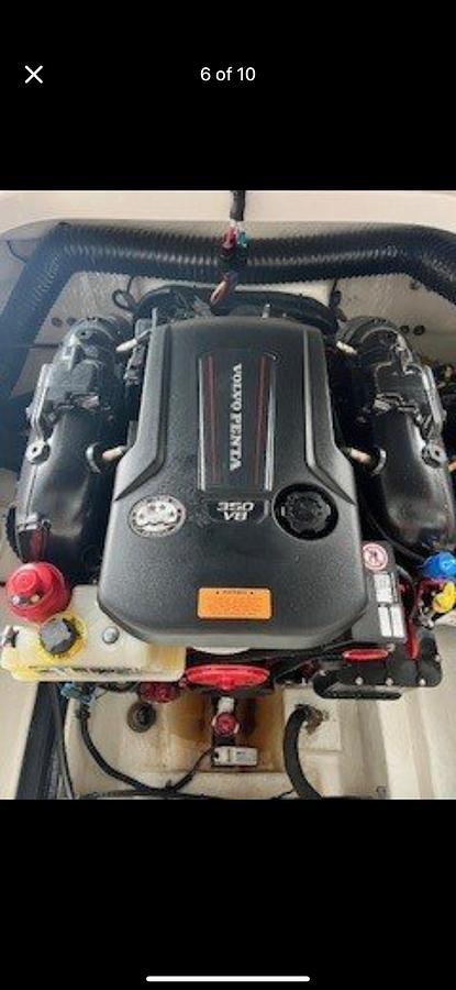 Used 2020 Chaparral 25 Surf