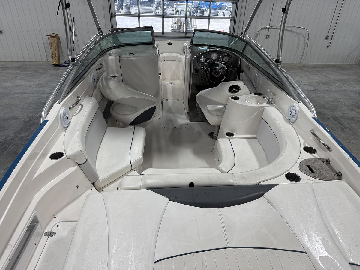 Used 2007 Rinker 246 BR