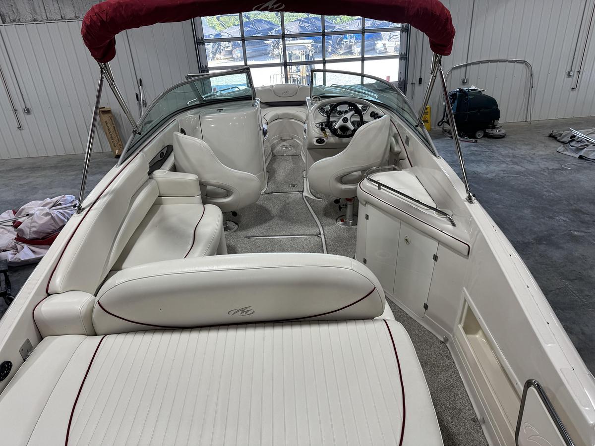 Used 2005 Monterey 268 BR