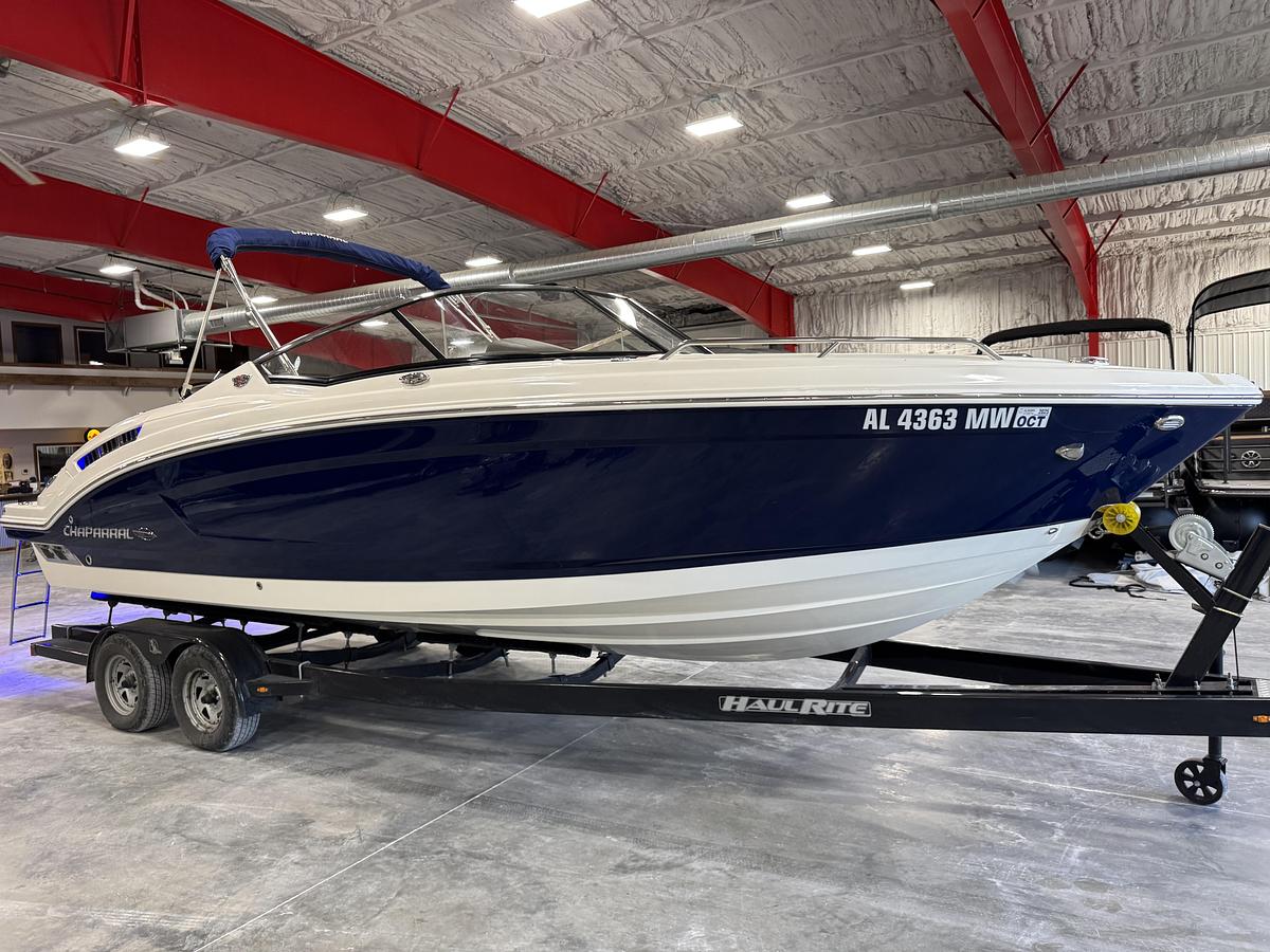 Used 2015 Chaparral 257 SSX