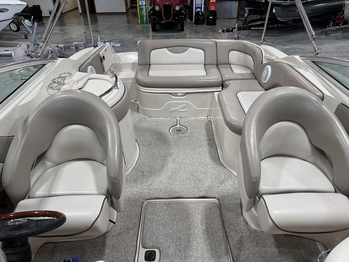 Used 2004 Sea Ray 270 Sundeck