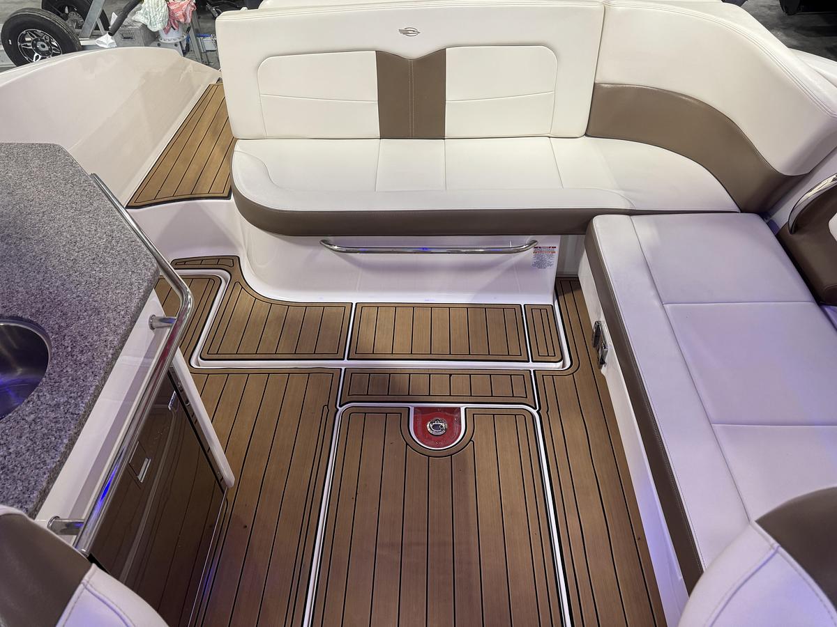 Used 2016 Chaparral 337 SSX