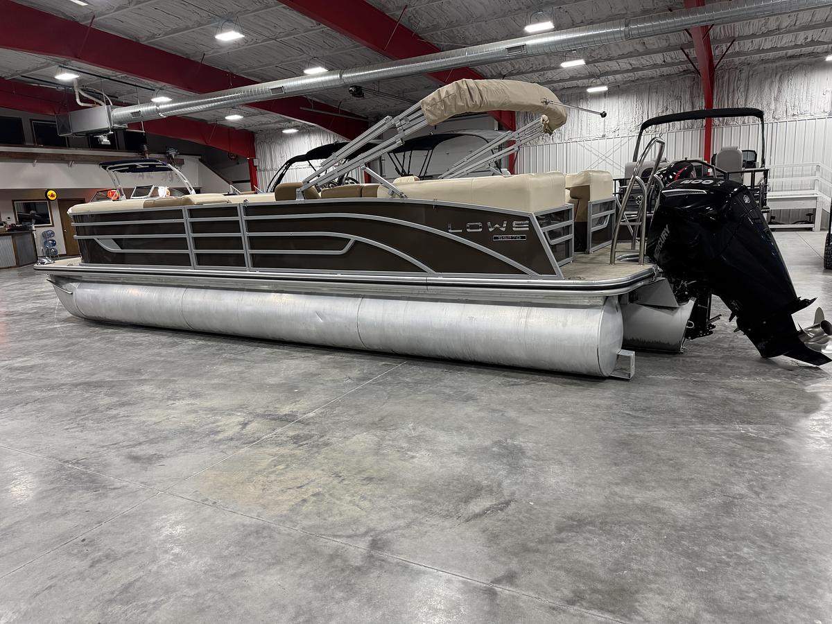 Used 2023 Lowe 270 SS