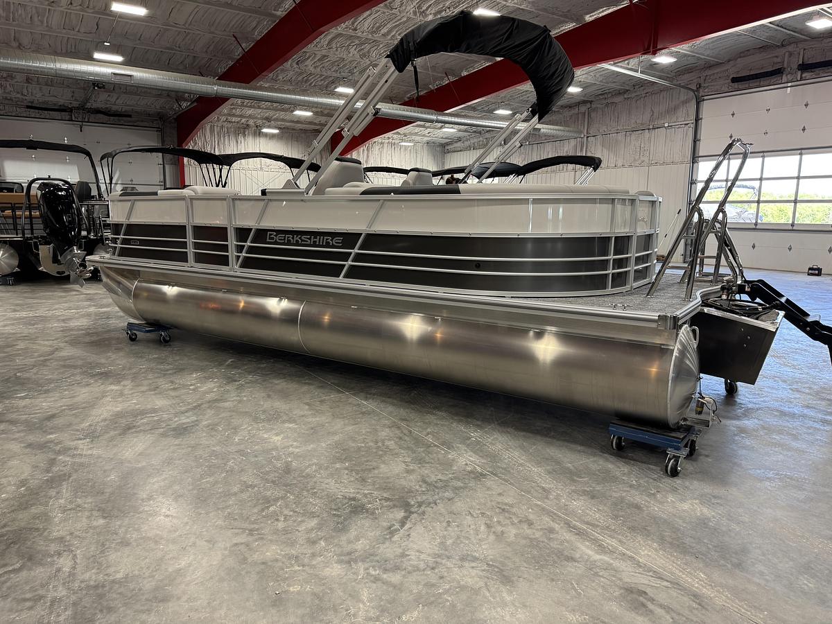 2026 Berkshire 24 RFX LE
