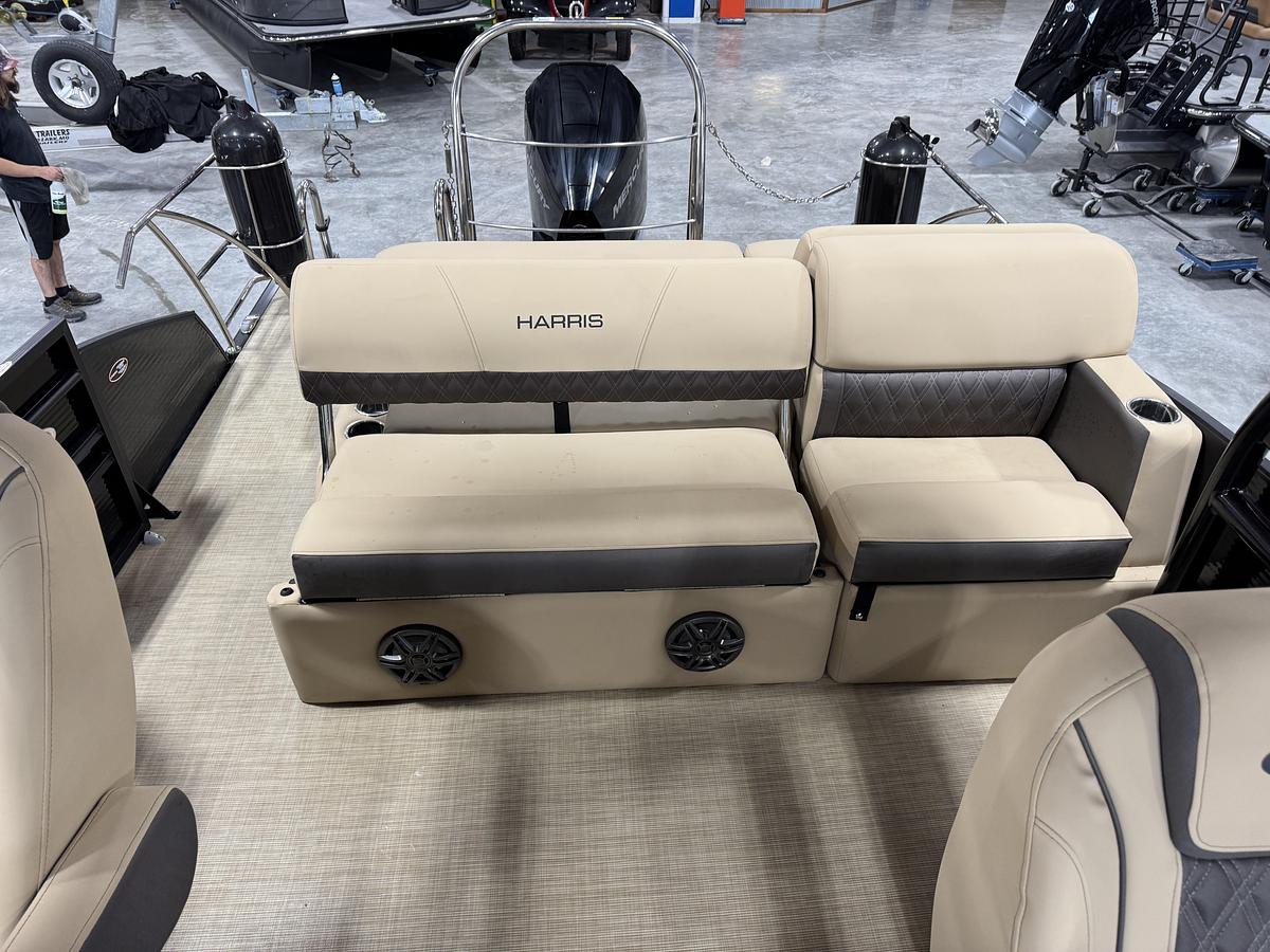 Used 2022 Harris 230 Sunliner