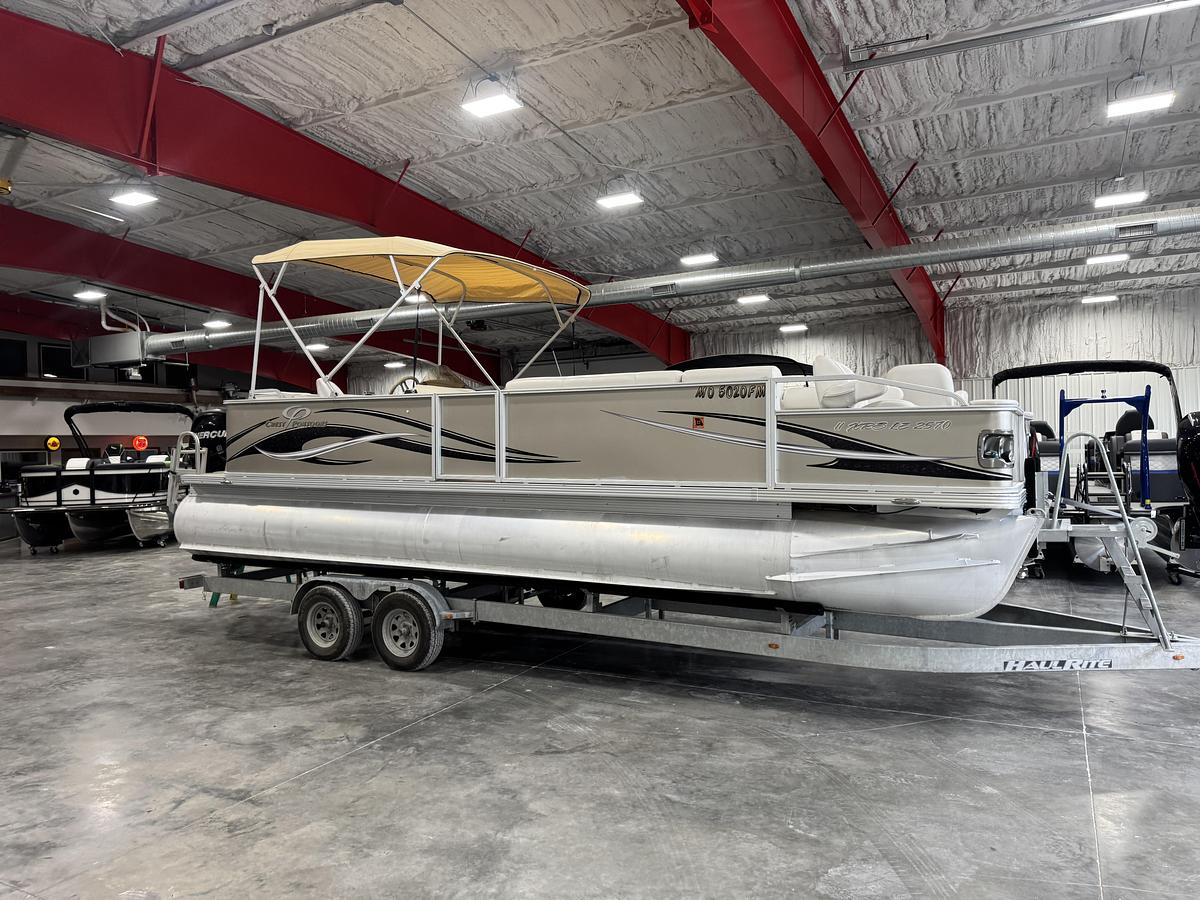 Used 2008 Crest 2570 II XRS
