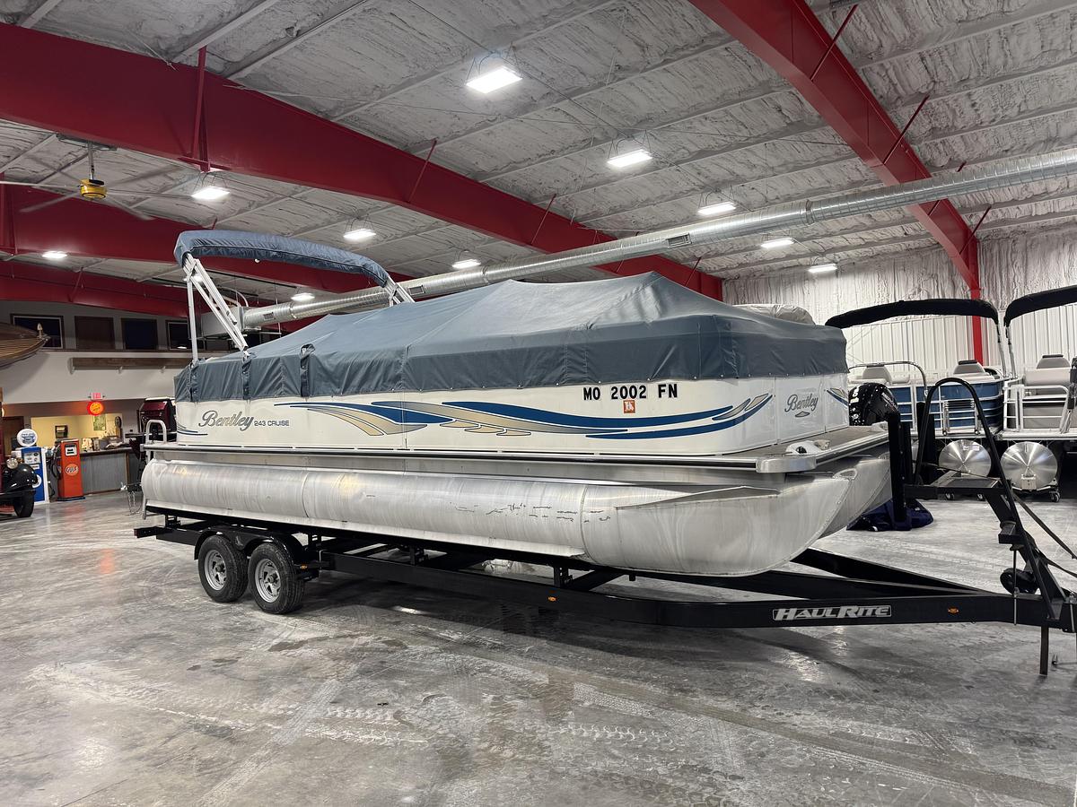 Used 2008 Bentley 243 Cruise