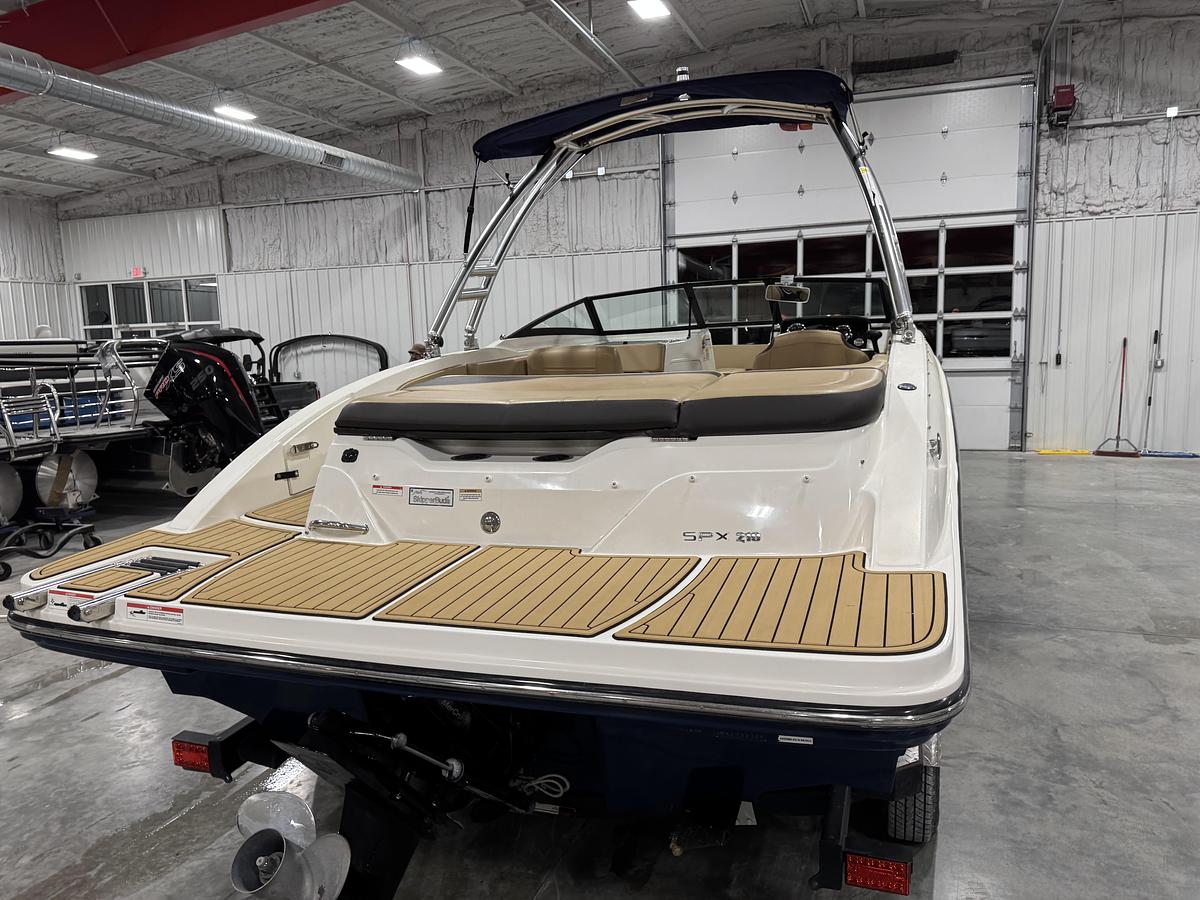 Used 2019 Sea Ray SPX 210