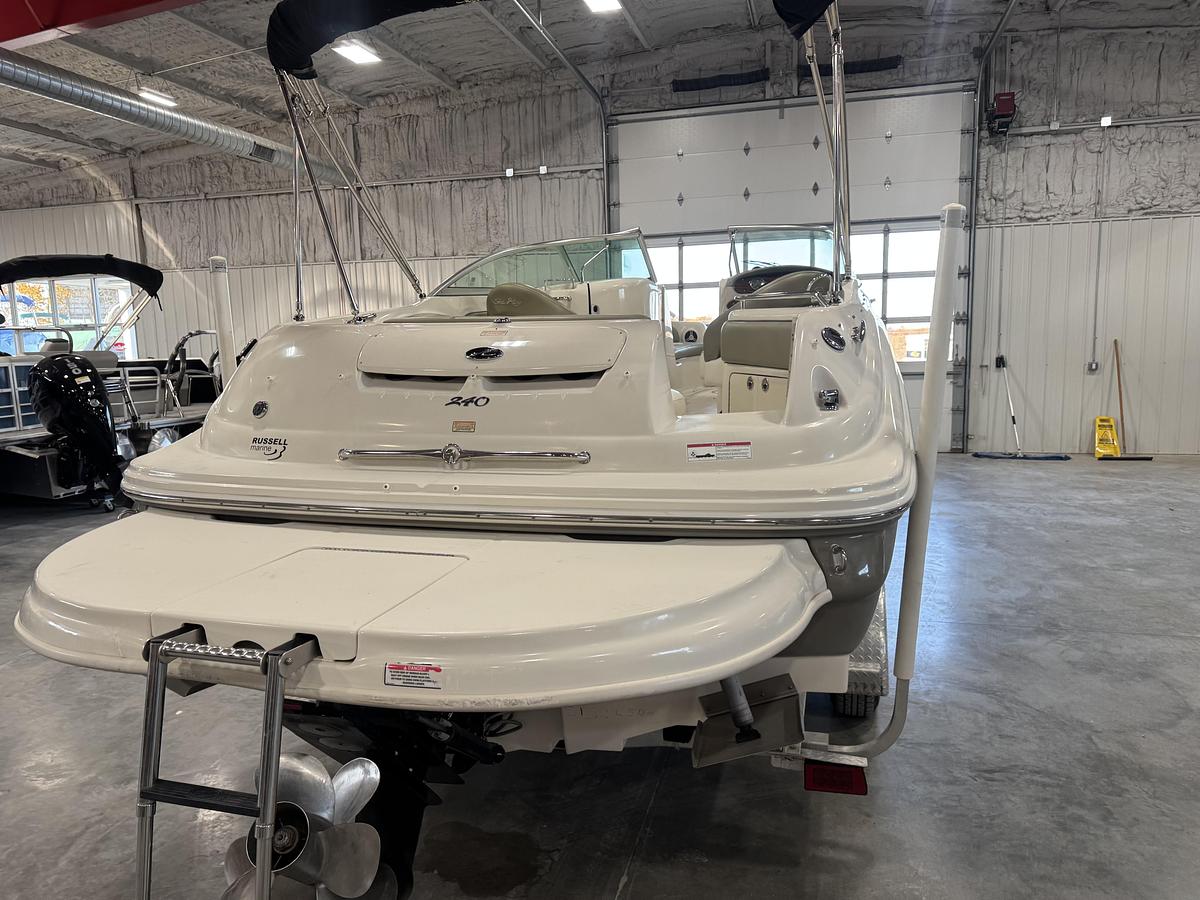 Used 2006 Sea Ray 240 Sundeck