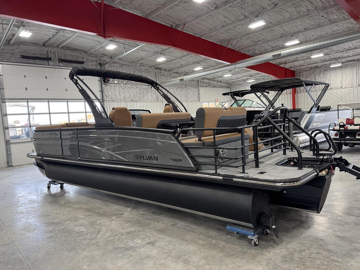 2026 Sylvan L-5 Platinum