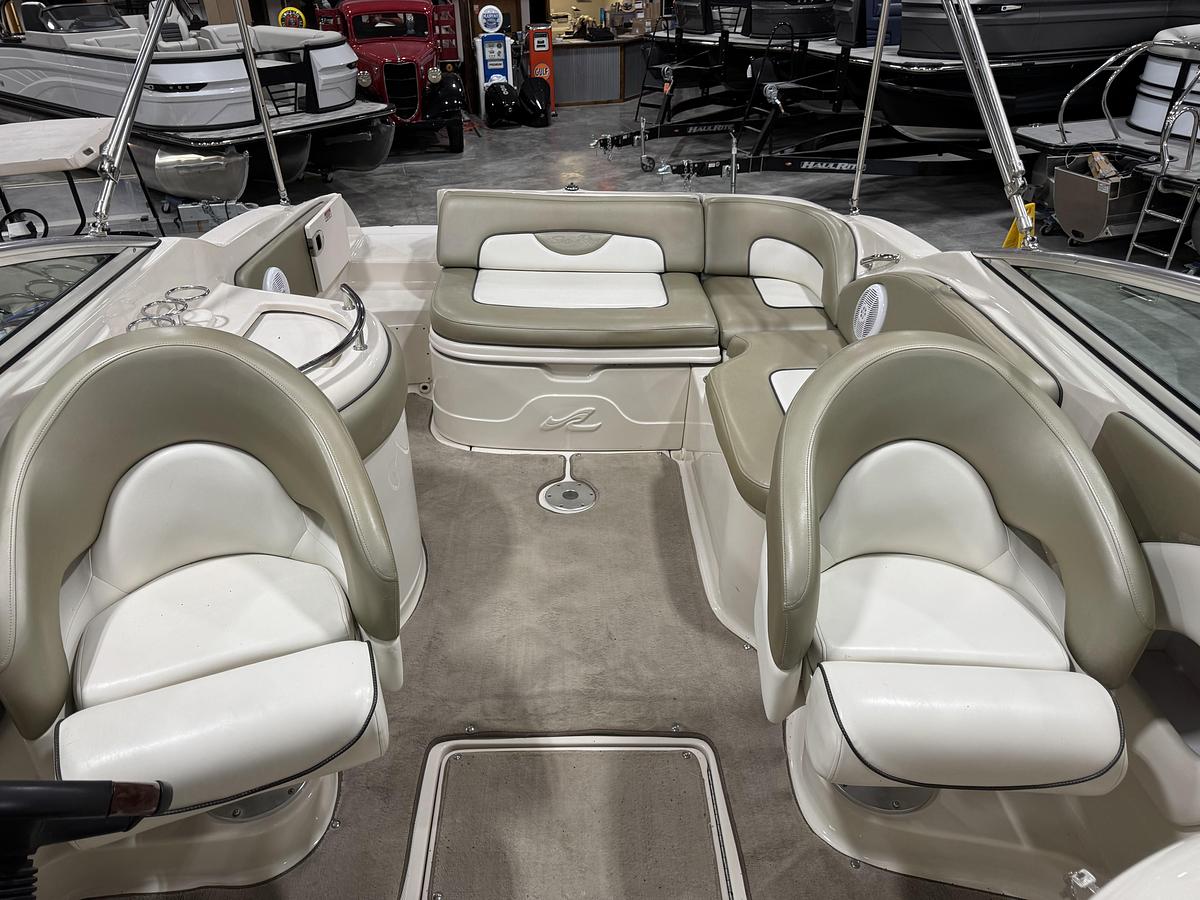 Used 2006 Sea Ray 270 Sundeck