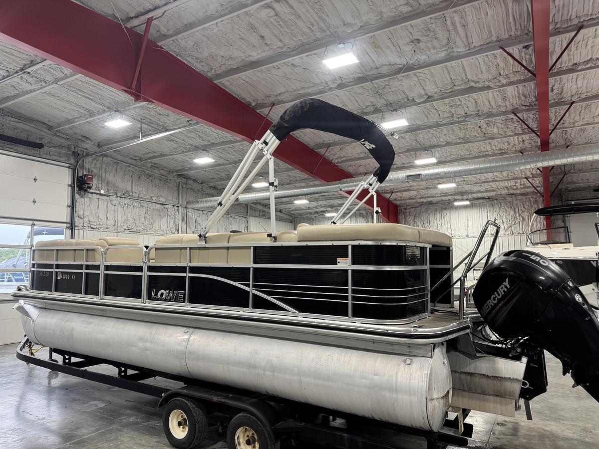 Used 2017 Lowe 230 SS