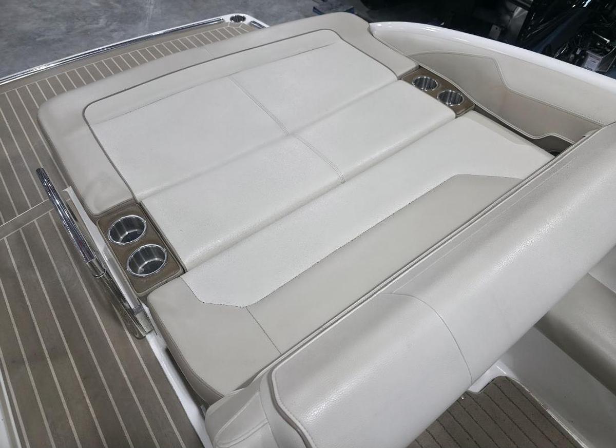 Used 2014 Formula 270 BR