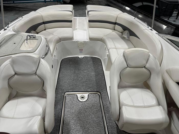 Used 2004 Chaparral 256 SSi