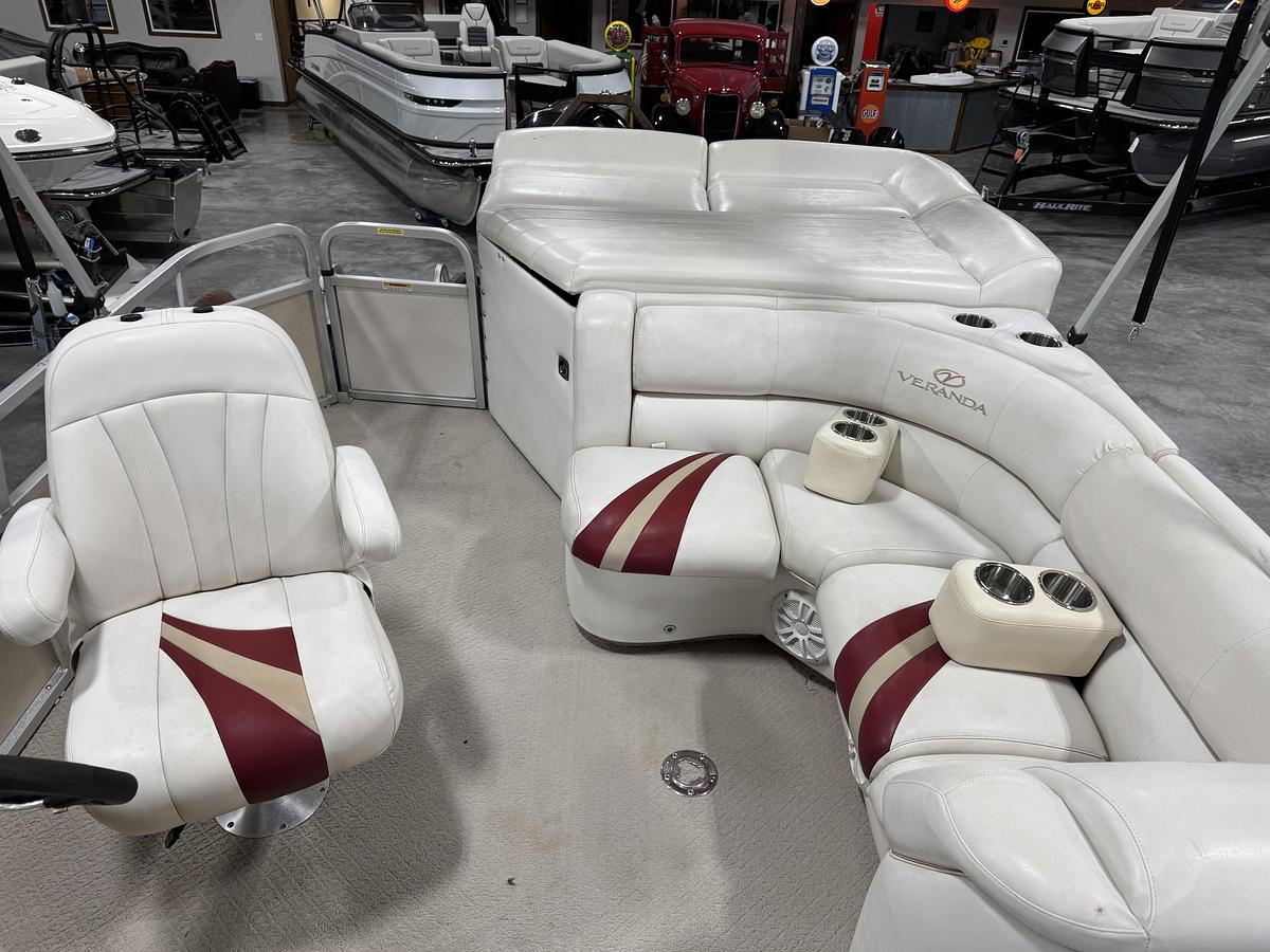 Used 2007  Veranda VP 22