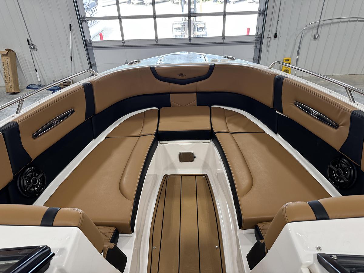 Used 2023 Chaparral 305 SSX