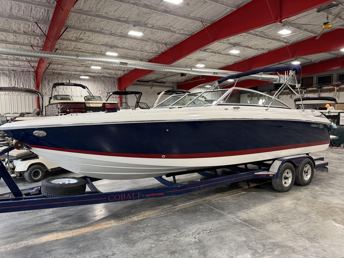 Used 2006 Cobalt 272 BR