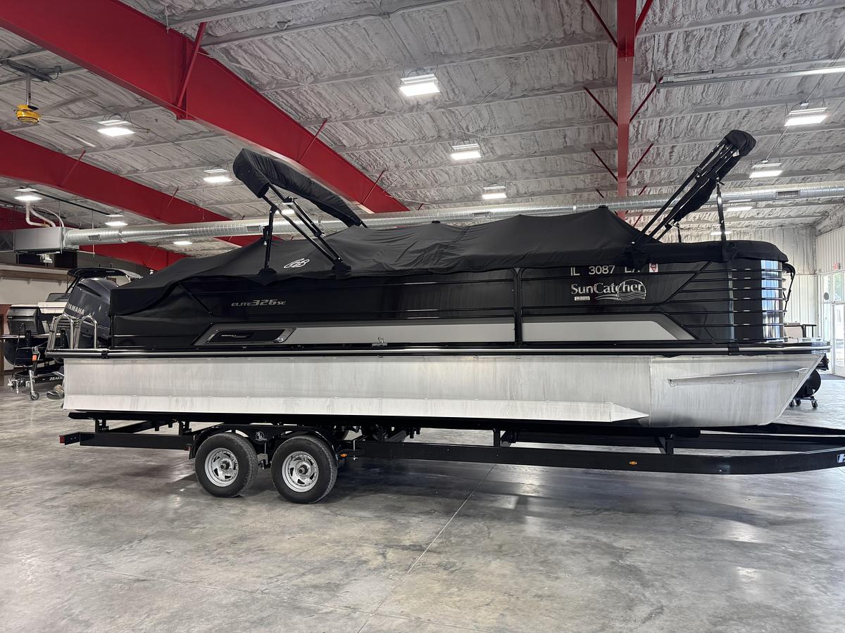 Used 2020 G3 326 SE Diamond Edition