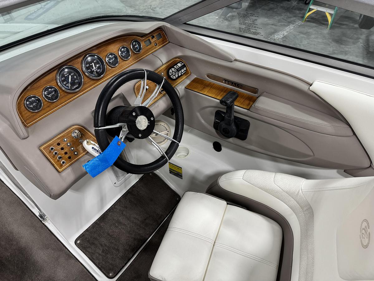 Used 2000 Cobalt 246 BR