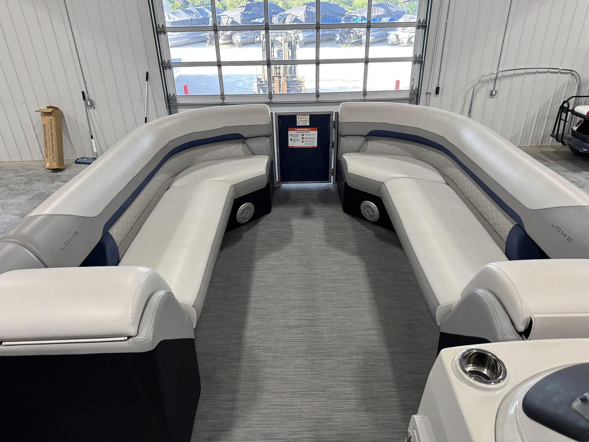 Used 2022 Lowe 270 SS