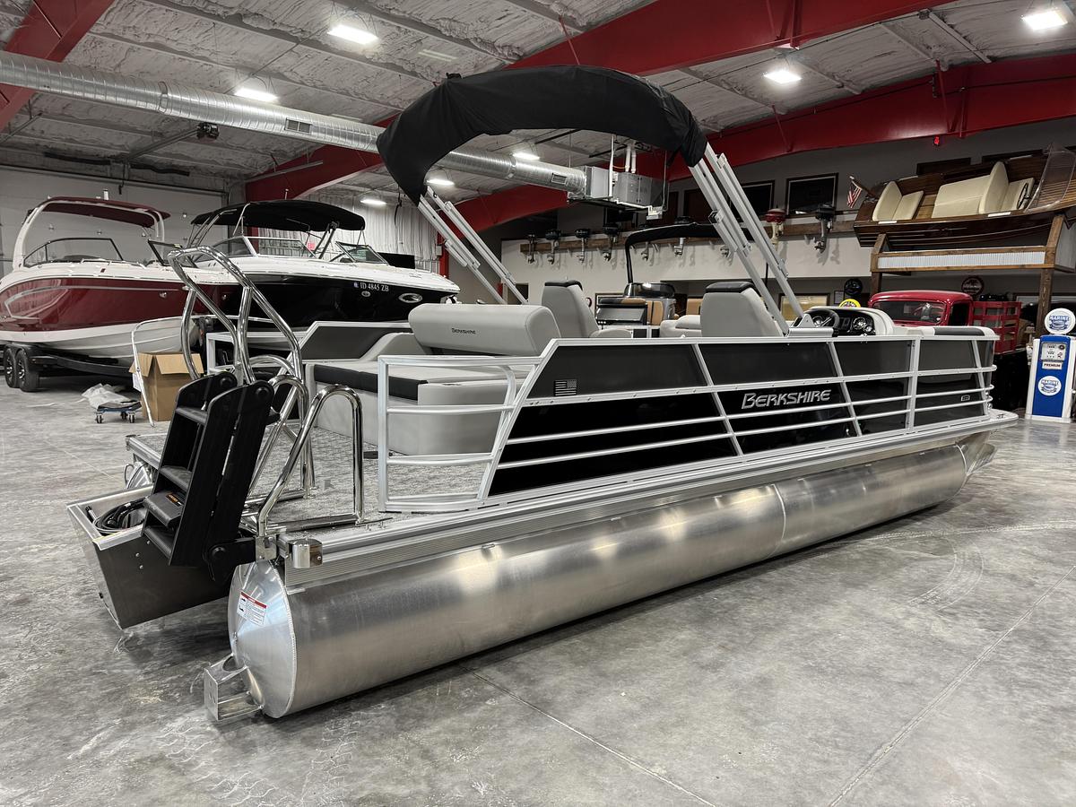 2026 Berkshire 24 UL LE