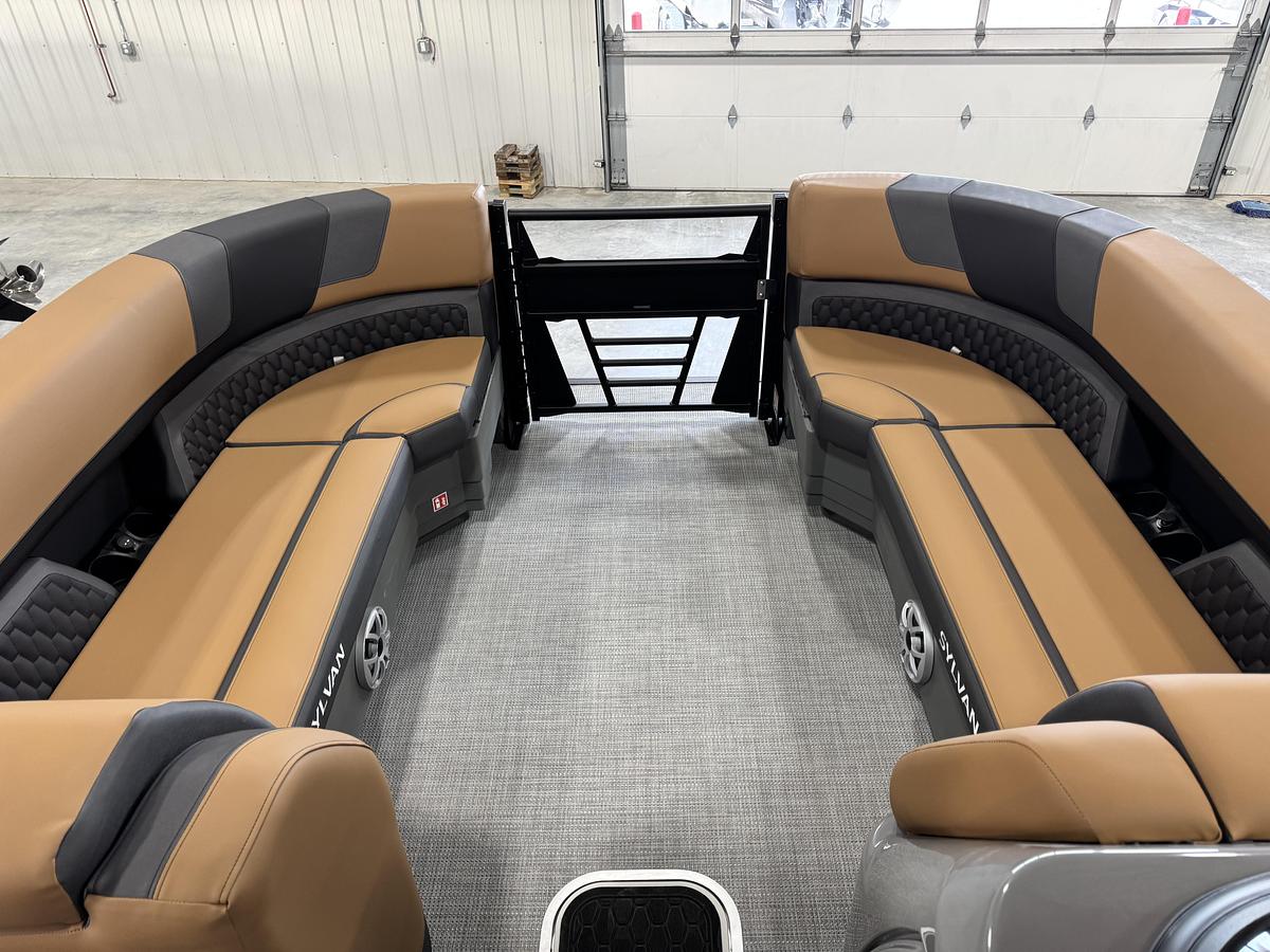 2026 Sylvan L-5 Platinum