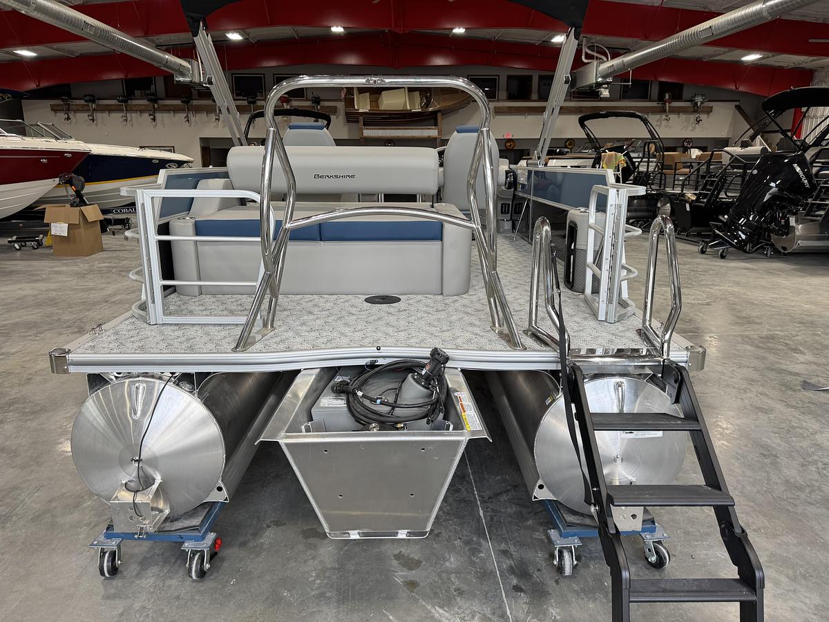 2026 Berkshire 24 UL LE