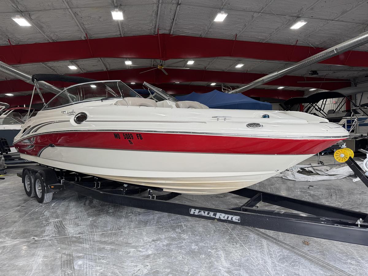 Used 2003 Sea Ray 270 Sun Deck