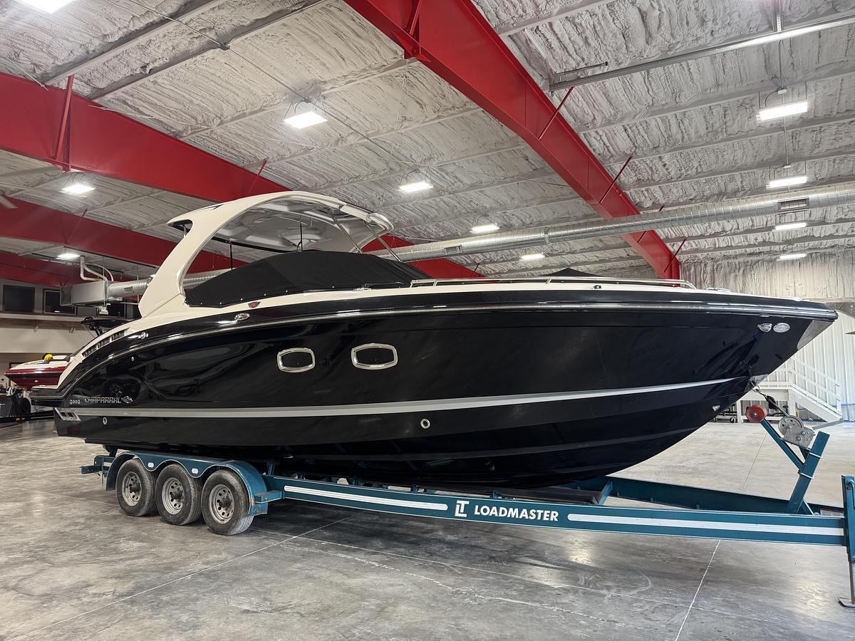 Used 2016 Chaparral 337 SSX