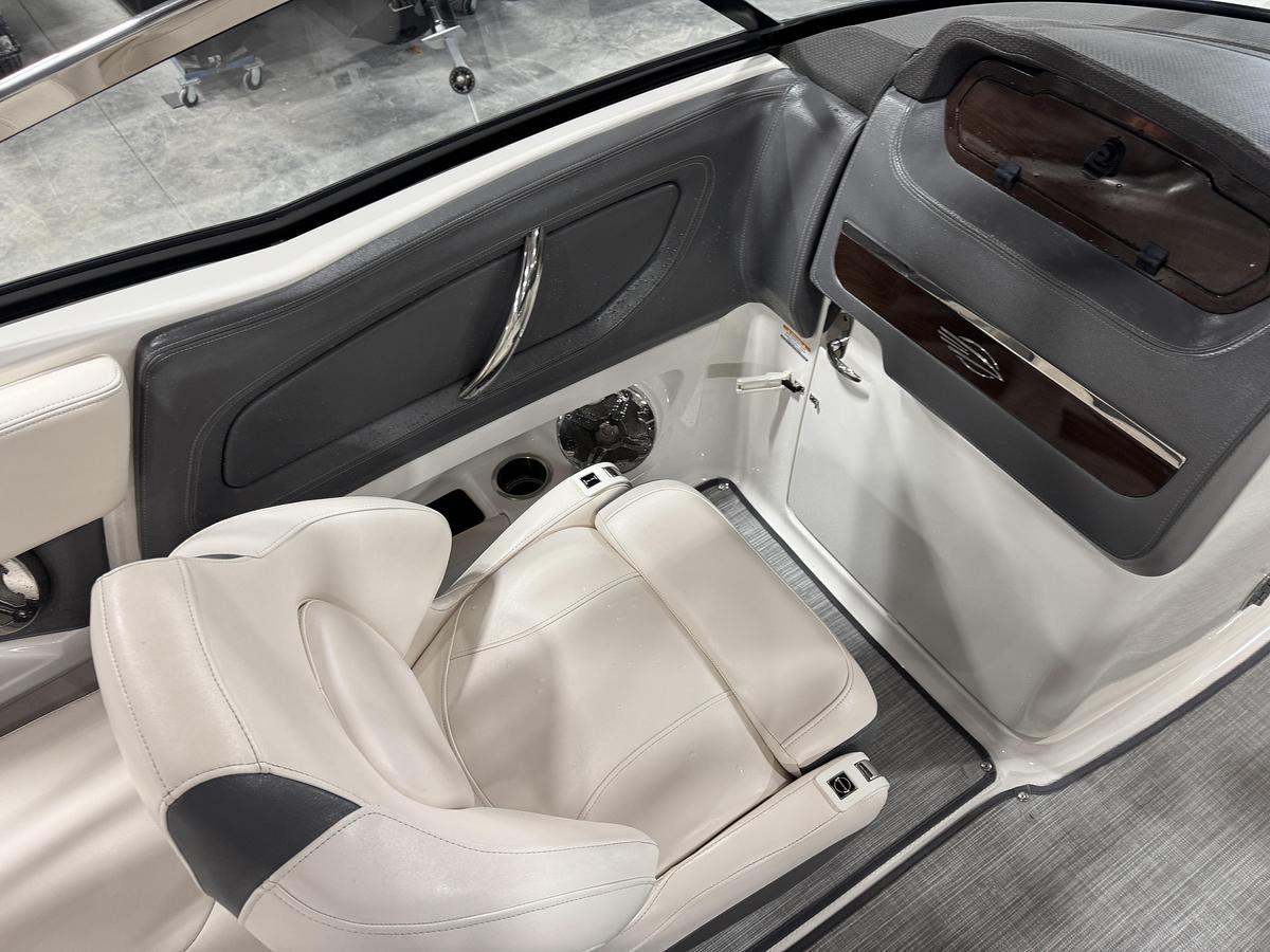 Used 2017 Chaparral 257 SSX